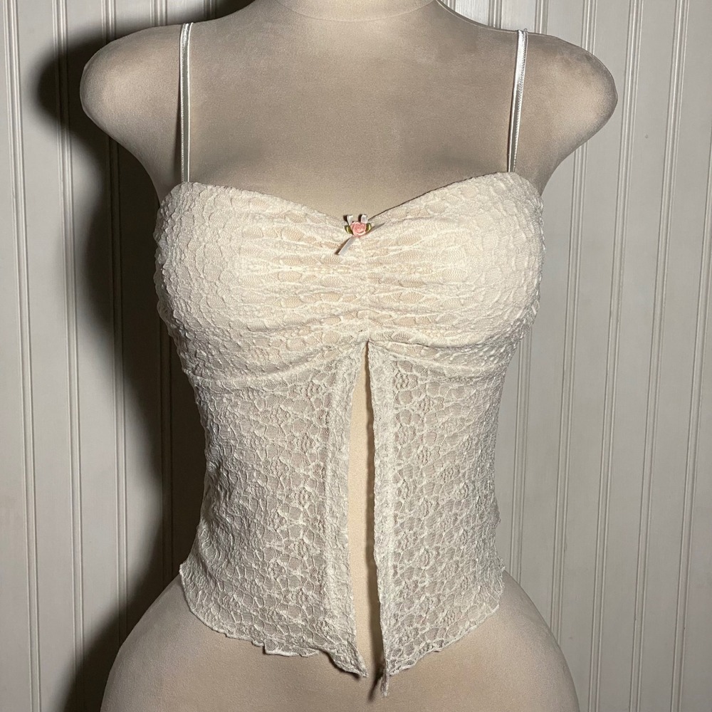 Delicate Feminine Coquette Cream Lace Cami Top Bustier Style Rosette Detail - L